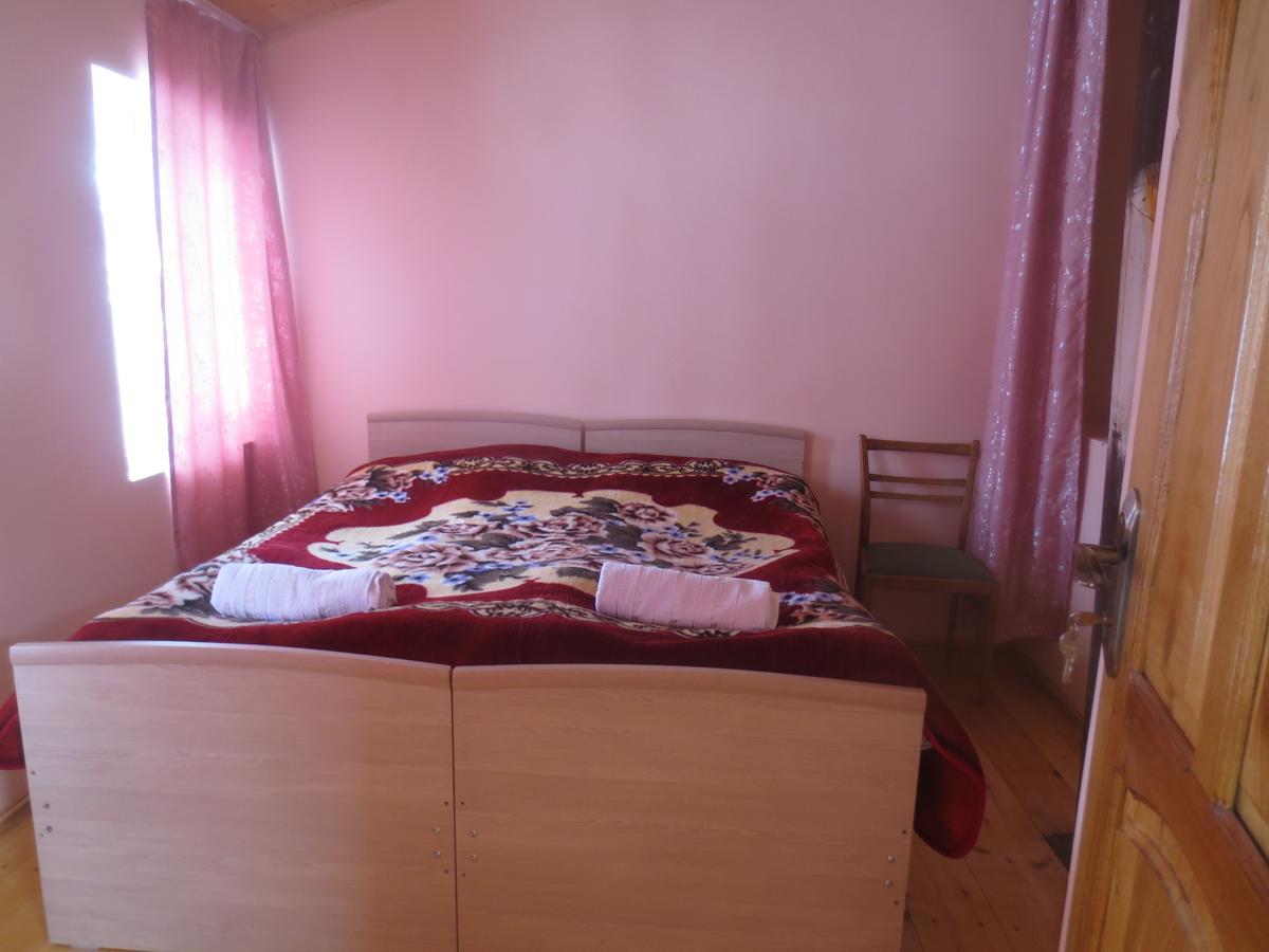 Irma Beso & Aleko Khergianis Guesthouse ميستيا المظهر الخارجي الصورة