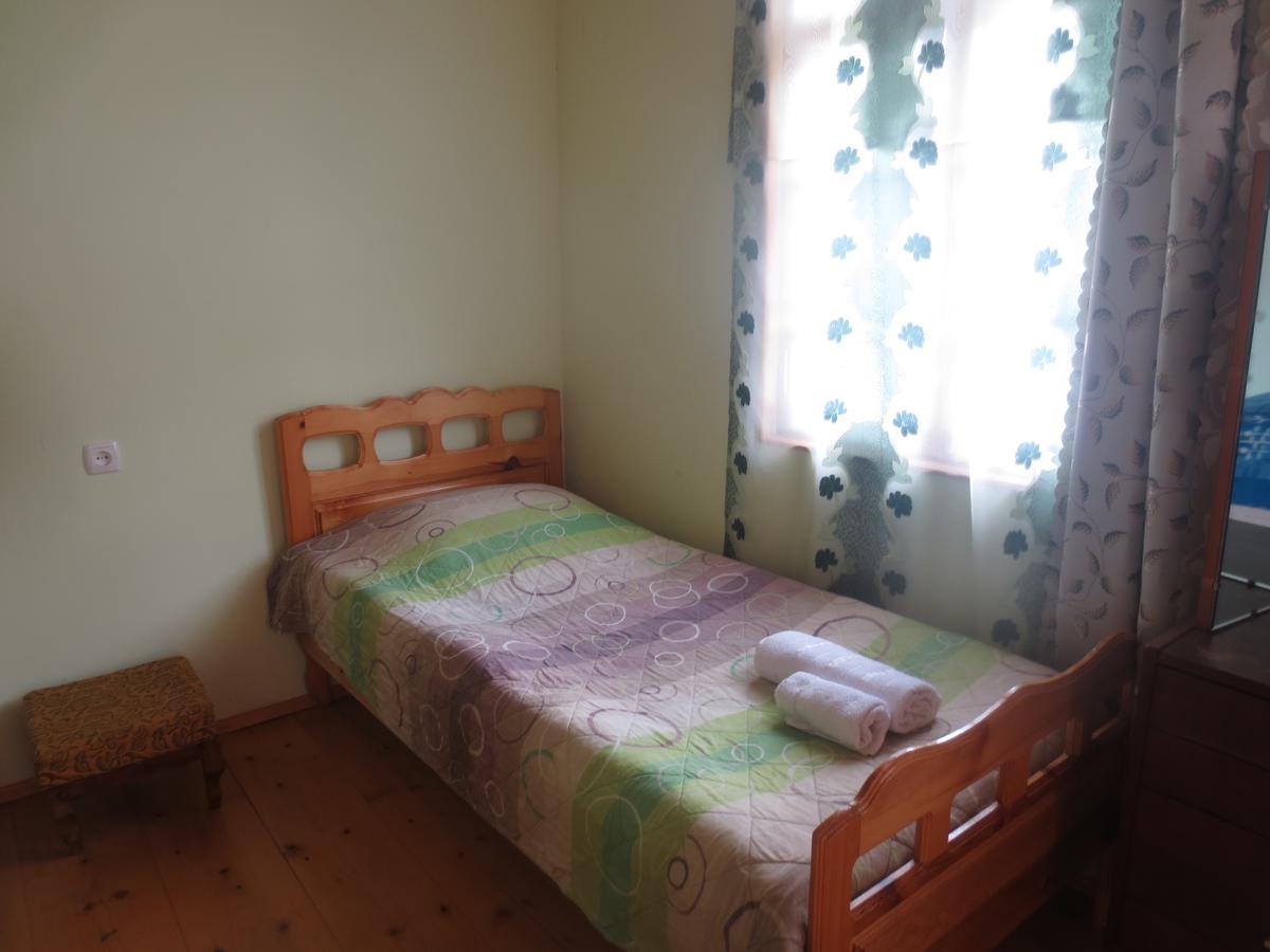 Irma Beso & Aleko Khergianis Guesthouse ميستيا المظهر الخارجي الصورة